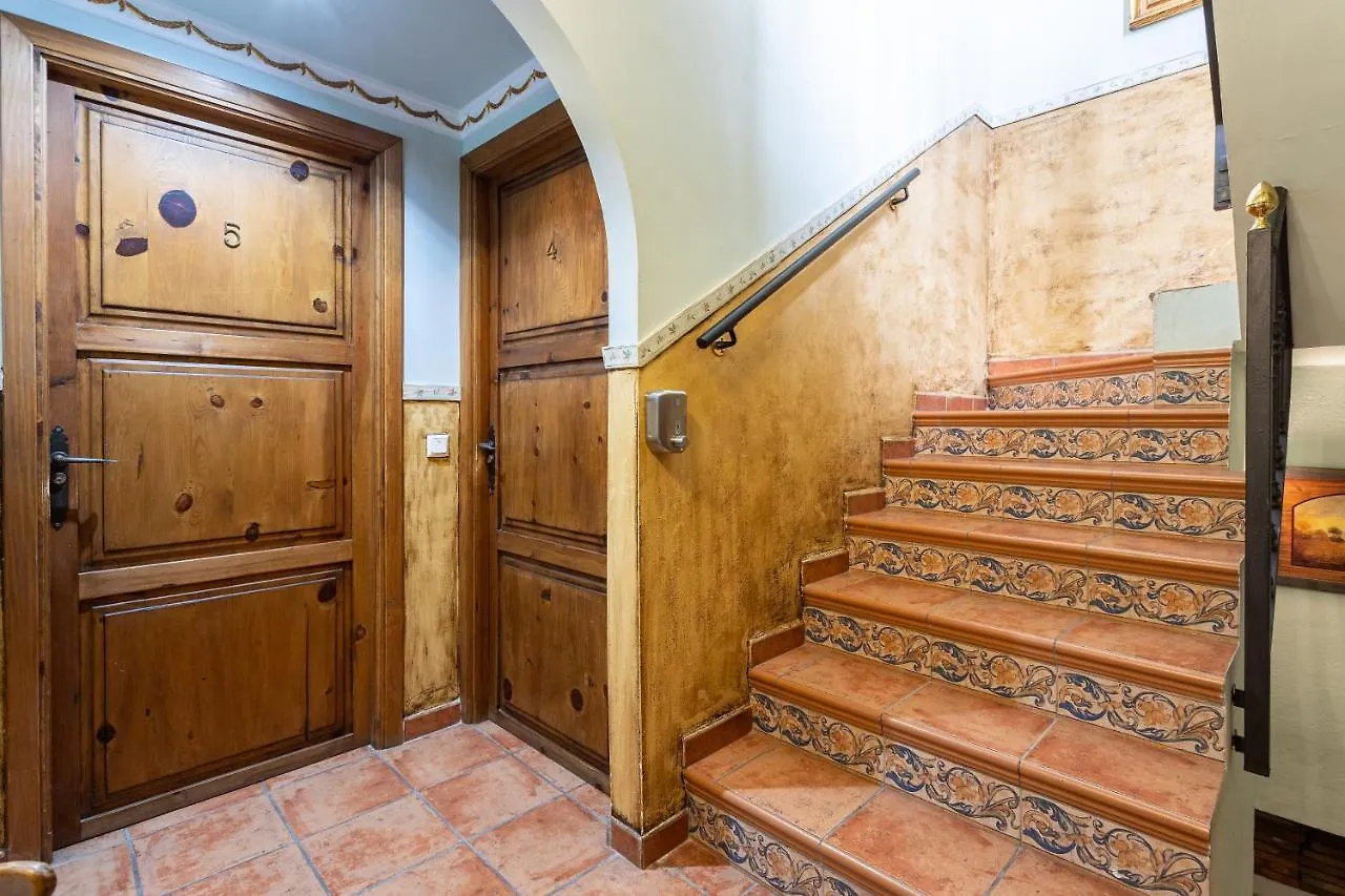 Puerta De Aduares Aparthotel Marbella