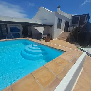 villa-ysabela.in-canary-islands.com/