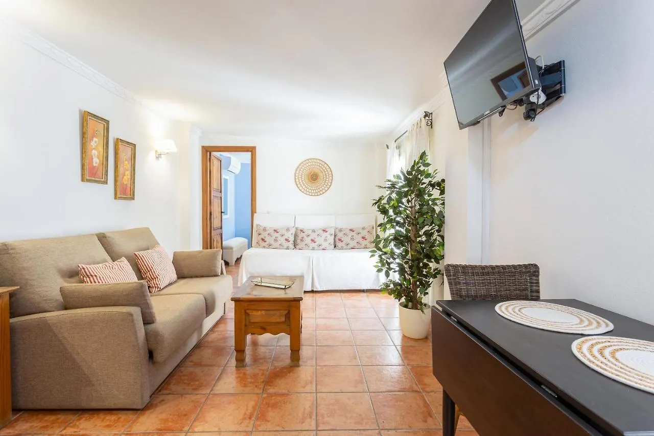 Aparthotel Puerta De Aduares Marbella 2*,  Spagna