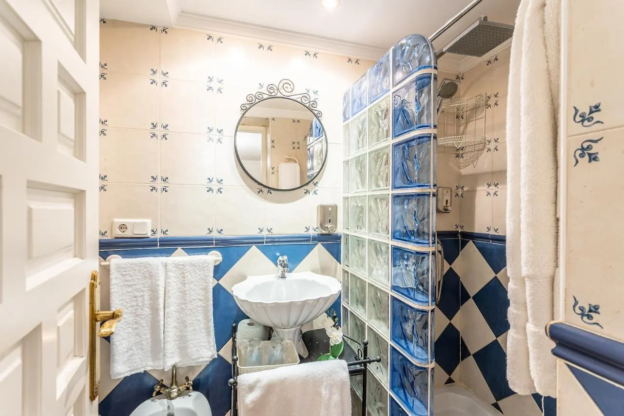 Aparthotel Puerta De Aduares Marbella