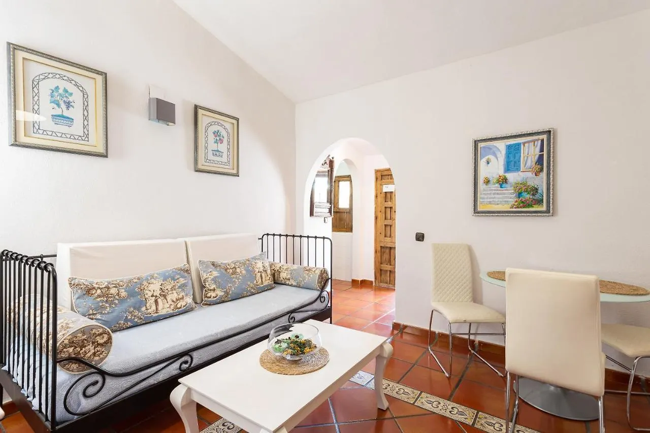 Aparthotel Puerta De Aduares Marbella