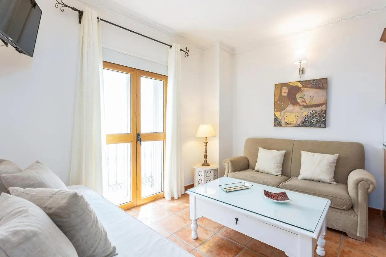 Aparthotel Puerta De Aduares Marbella