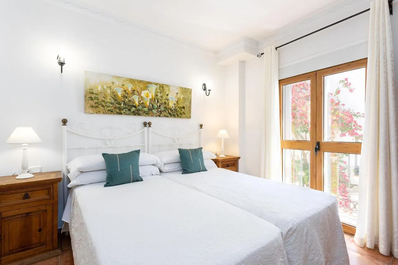 Aparthotel Puerta De Aduares Marbella