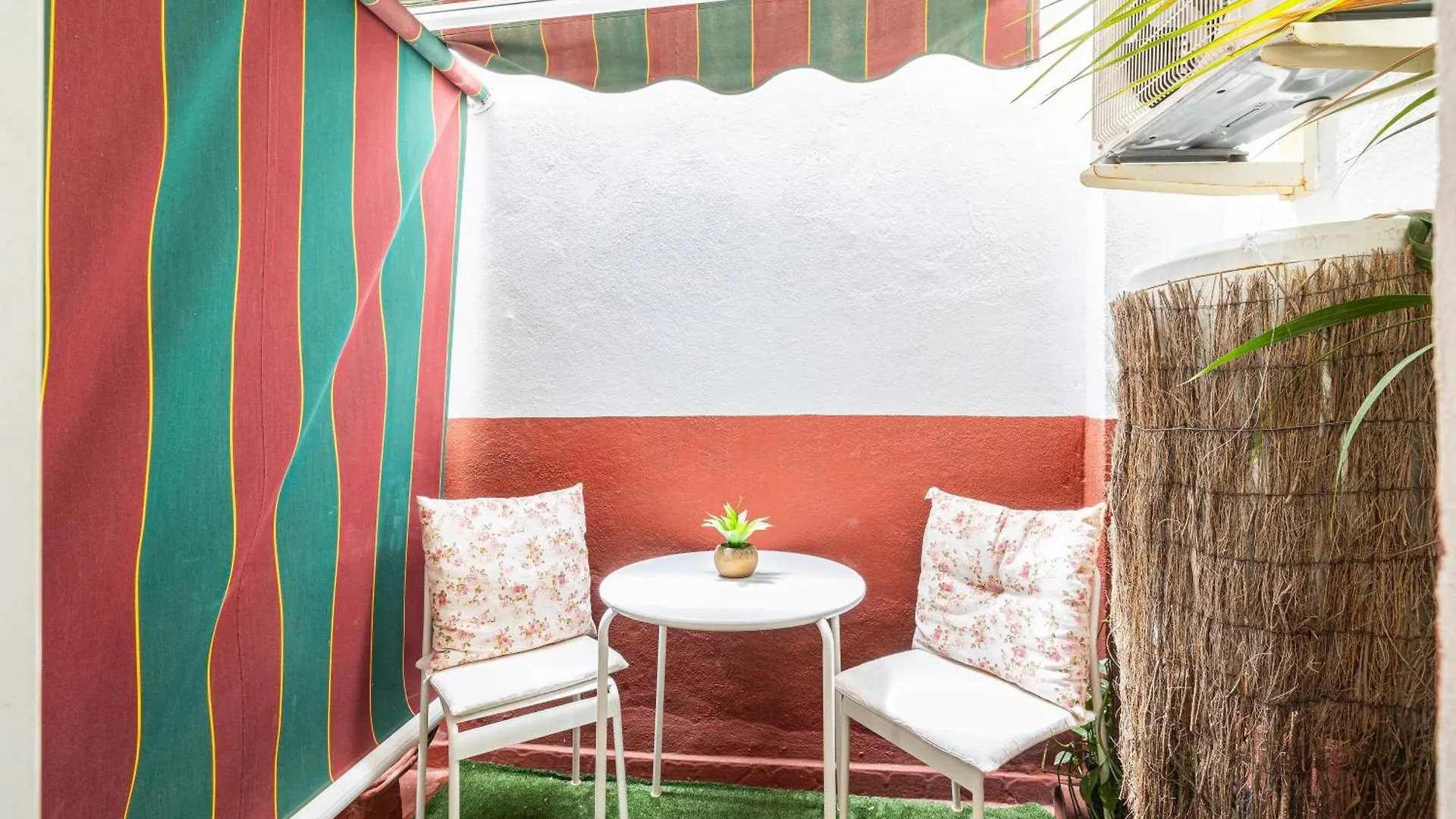 **  Aparthotel Puerta De Aduares Marbella Španělsko